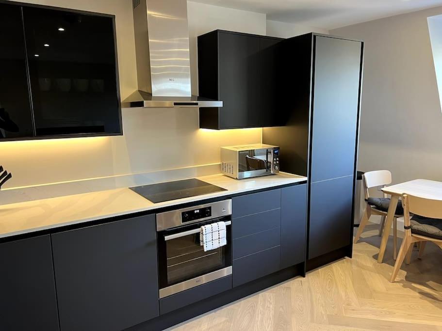 Apartments In The Heart Of Richmond, London ريتشموند المظهر الخارجي الصورة